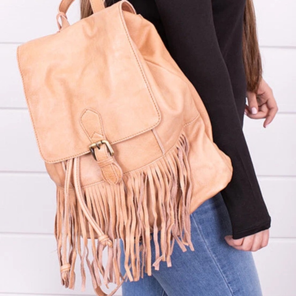 CUT N’ PASTE SCARLETT Fringed Backpack Soft Leather Boho Hippie Tan Backpack